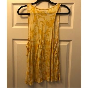 Joie Size Medium Top